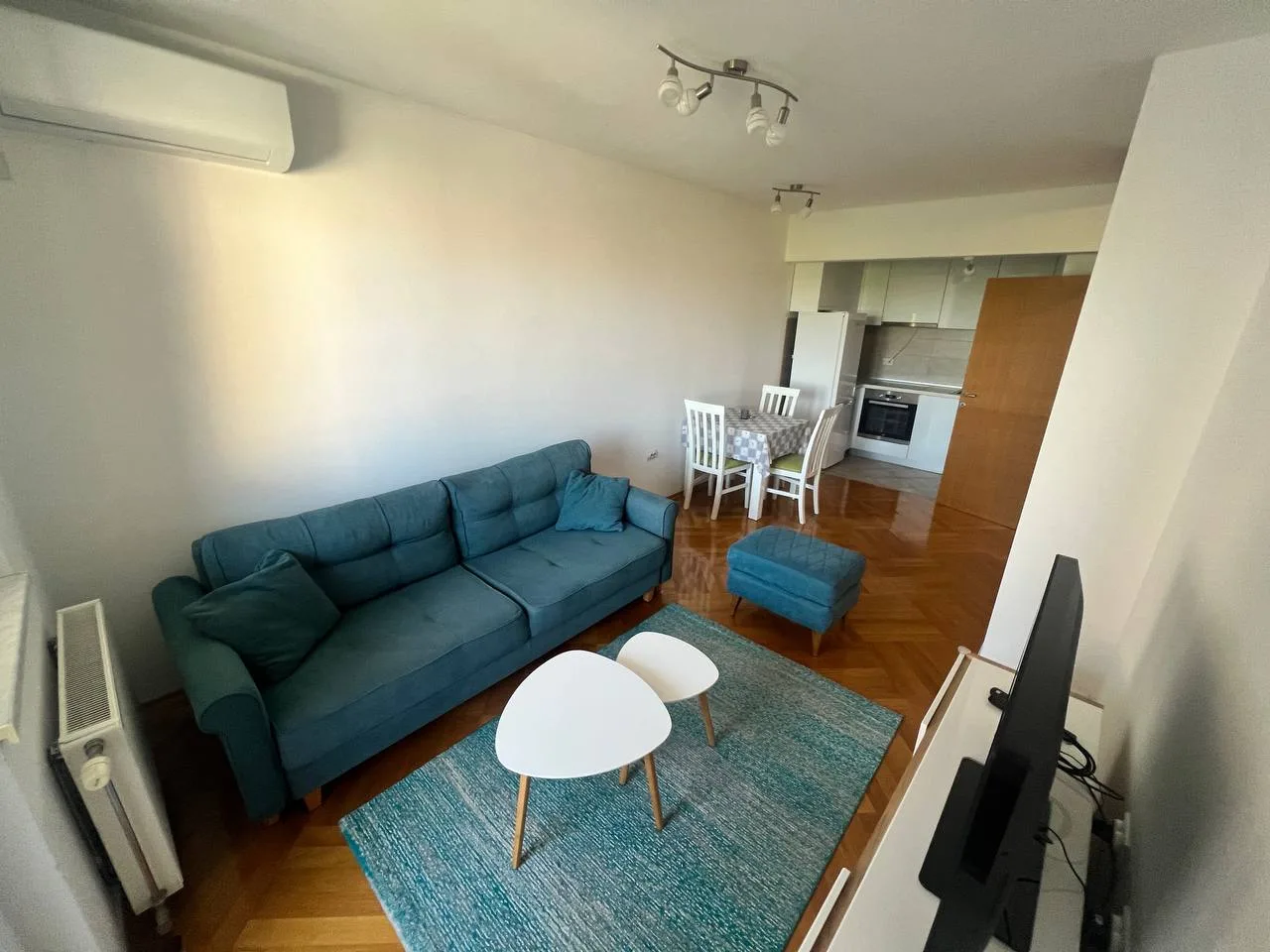 Moderan dvosoban stan Mejdan Banja Luka