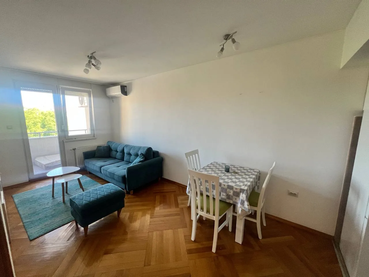 Moderan dvosoban stan Mejdan Banja Luka