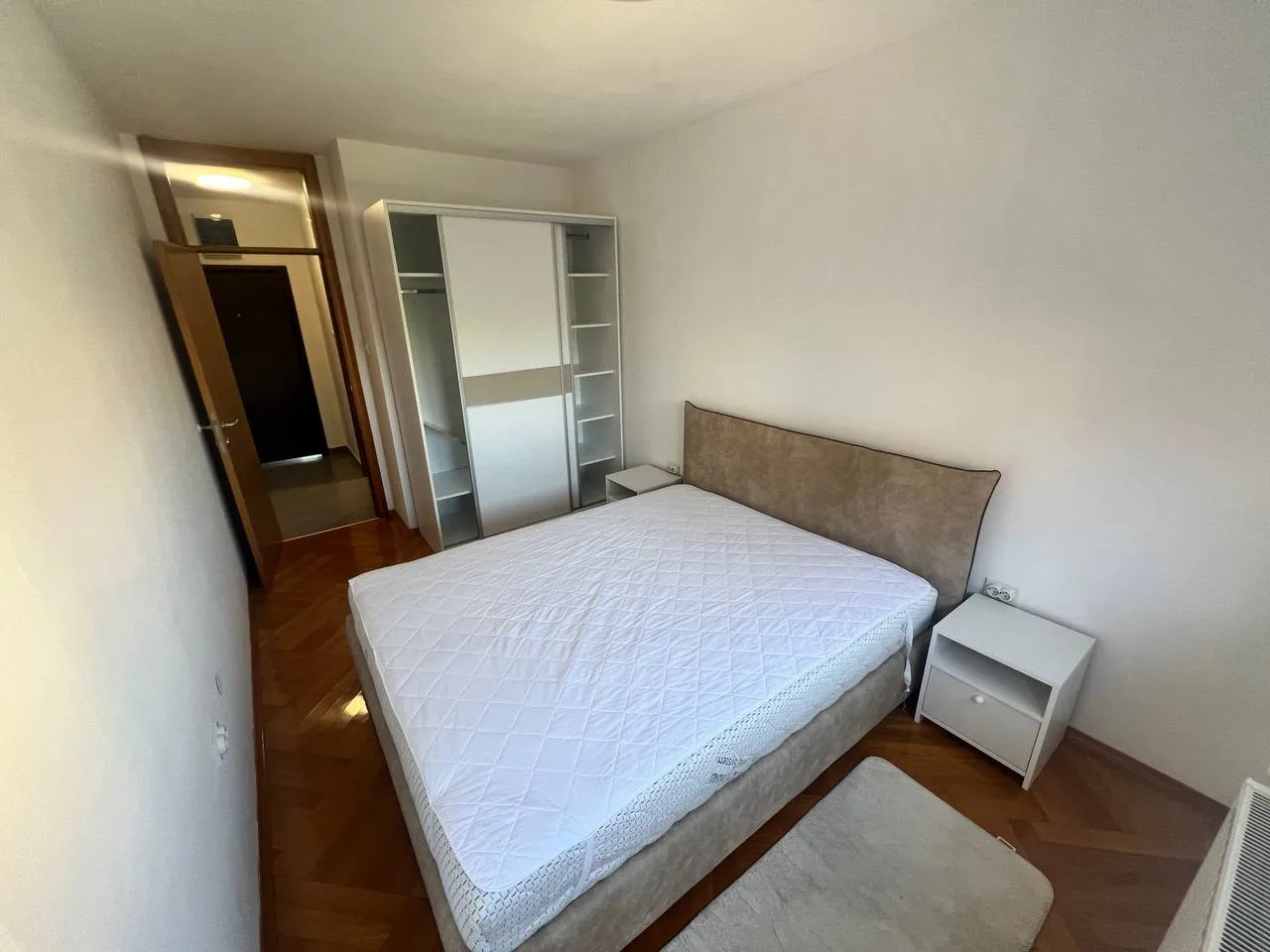 Moderan dvosoban stan Mejdan Banja Luka