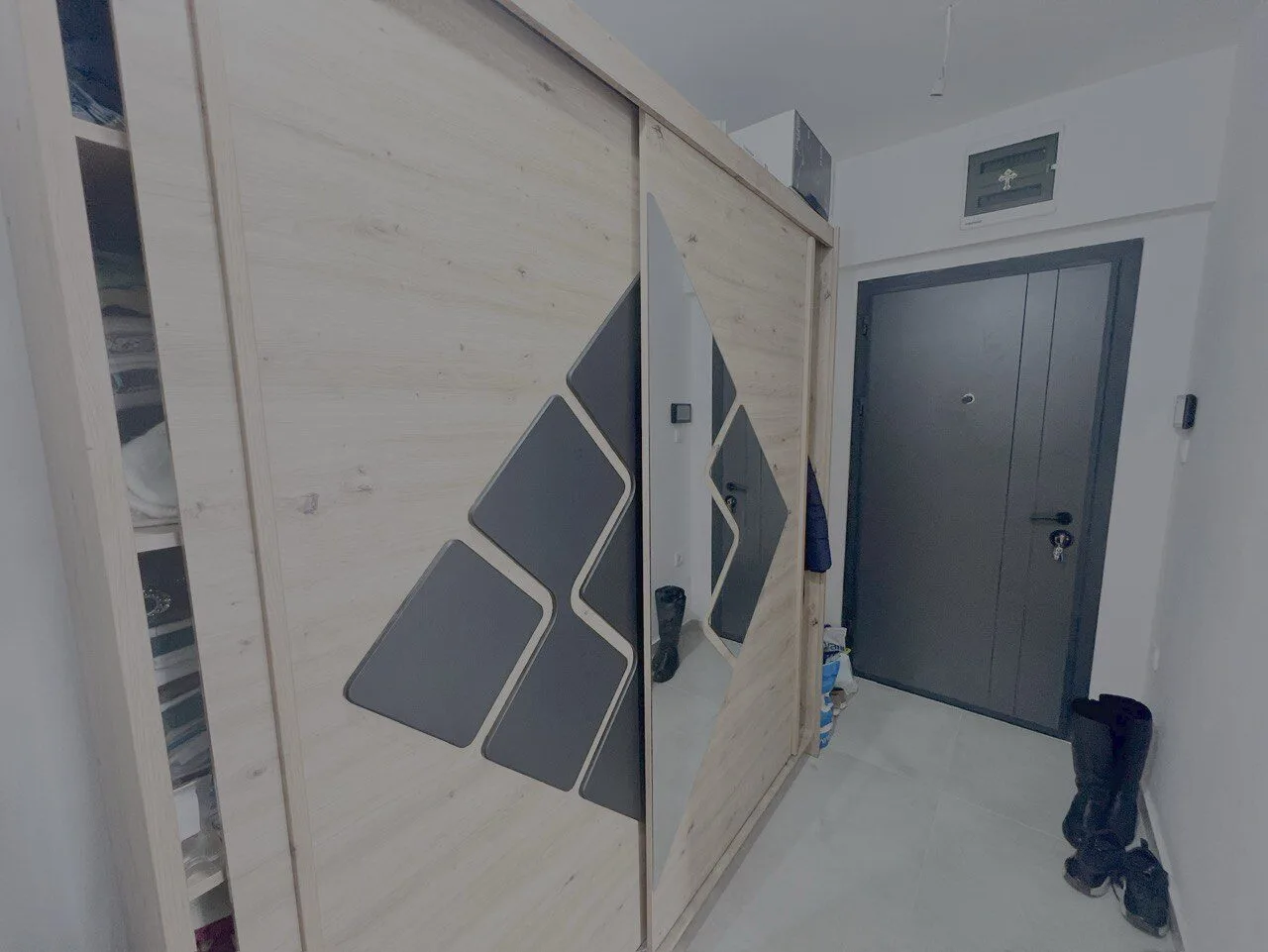 Na prodaju dvosoban useljiv stan u novogradnji Lazarevo