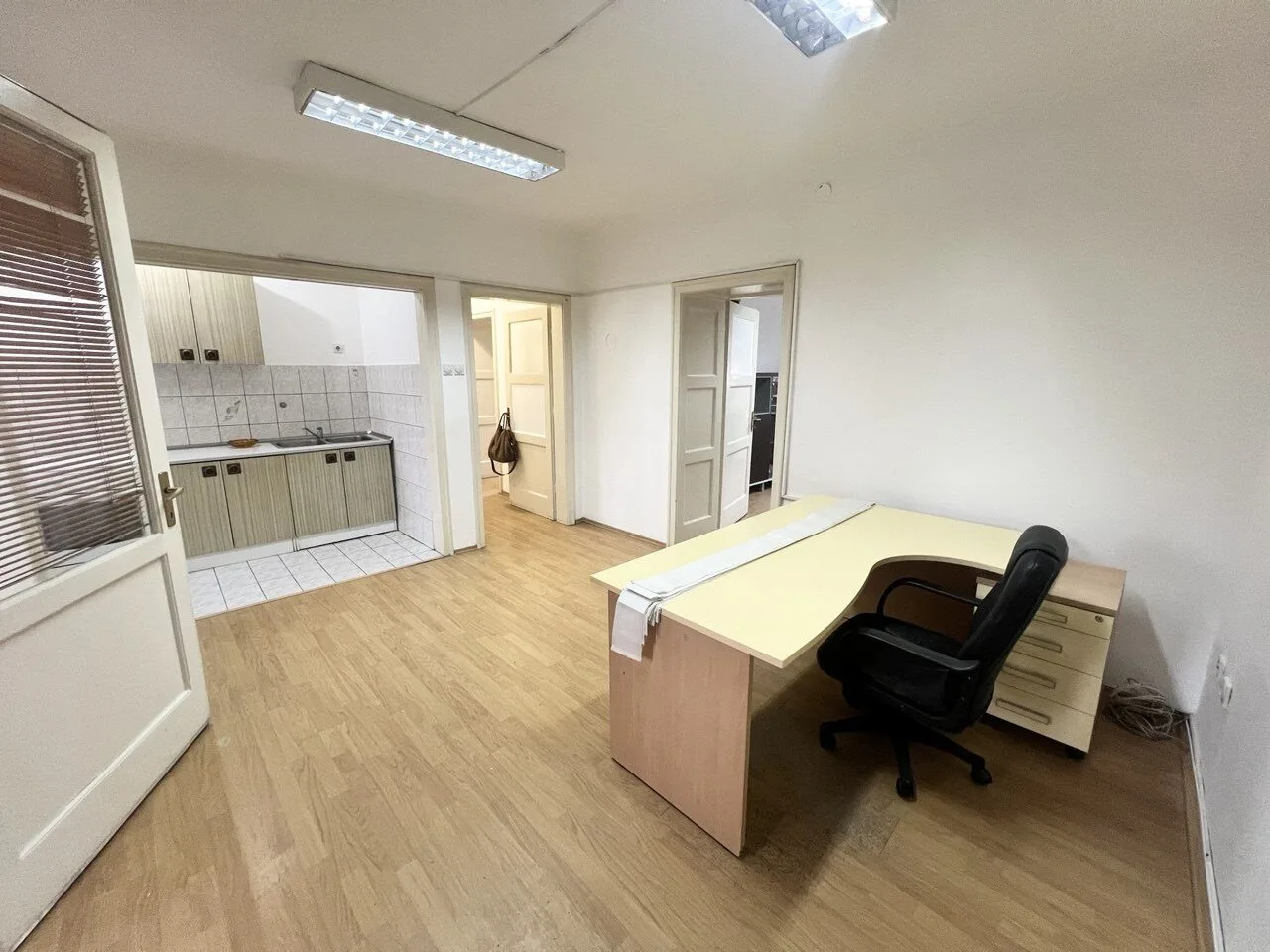 Poslovni prostor za izdavanje u strogom centru Banje Luke - prizemlje, odlična vidljivost