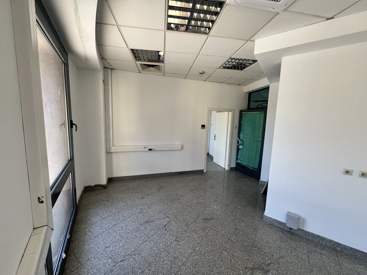 Izdaje se kancelarijski prostor Centar