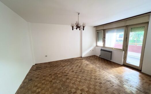 Trosoban Stan Obilićevo