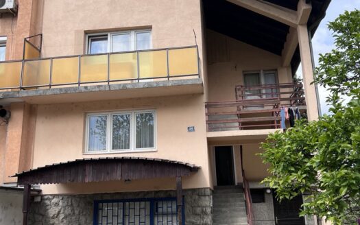 Kuća za poslovanje i stanovanje Rosulje