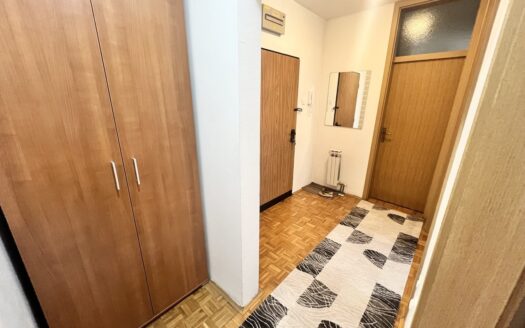 Dvosoban stan Aleja Banja Luka