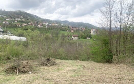 Na prodaju GRAĐEVINSKI PLAC 495m² Rebrovac