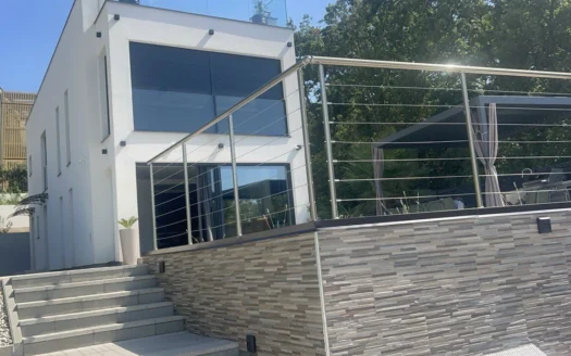 Luksuzna vila na prodaju Kostrena prvi red do mora