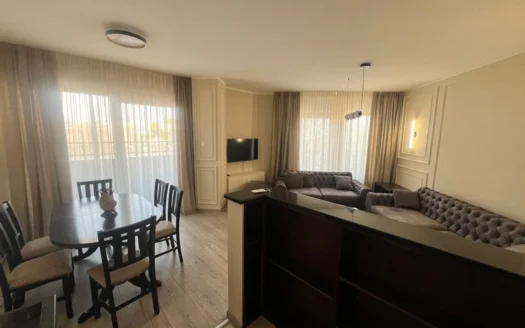 Luksuzan namjesten stan za izdavanje u centru Banje Luke