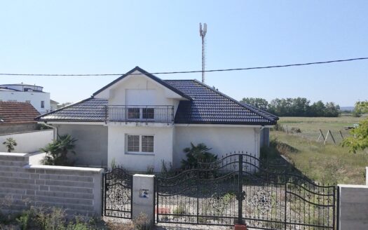 Nova kuća sa okućnicom Aleksandrovac