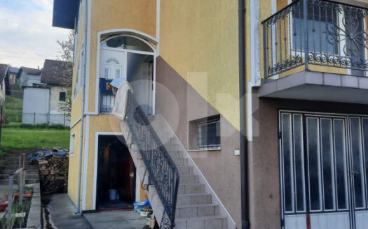 Kuća sa dva stana Sargovac Banja Luka